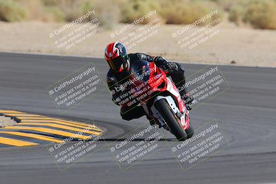 media/Oct-08-2022-SoCal Trackdays (Sat) [[1fc3beec89]]/Turn 10 (945am)/